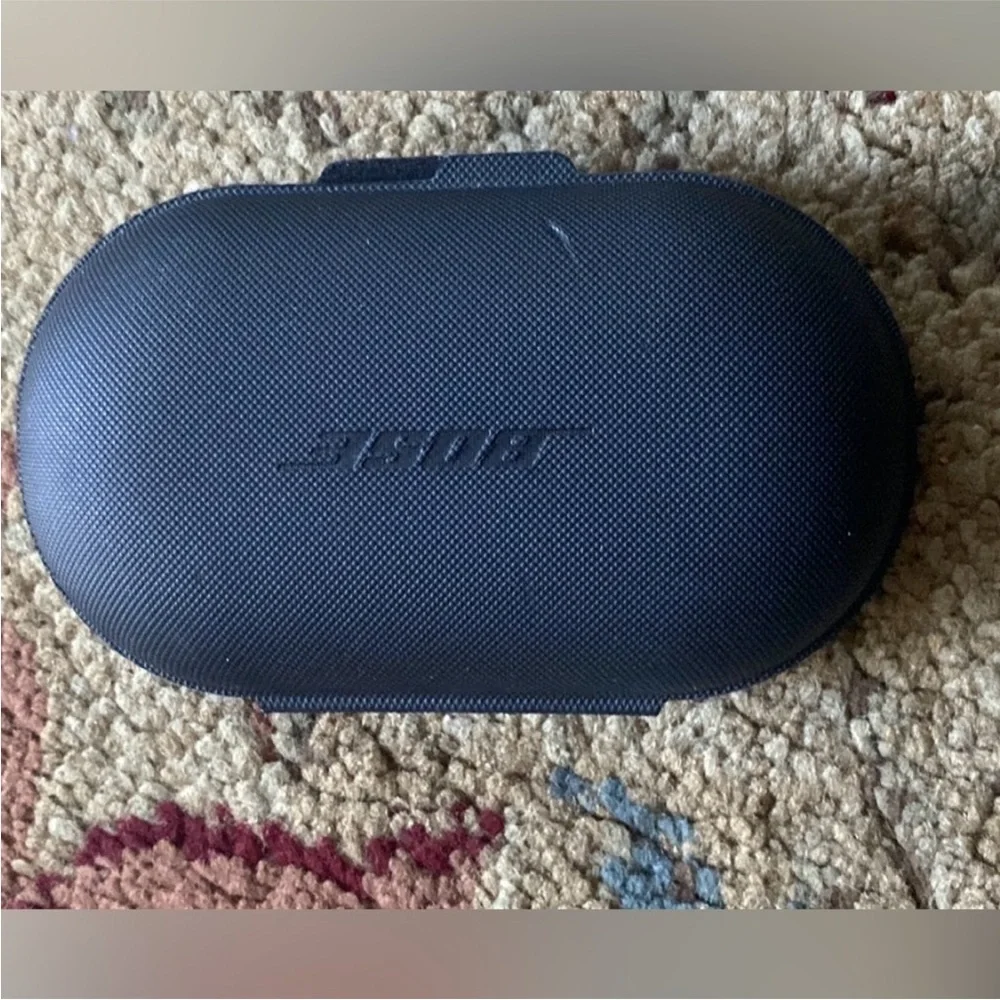 Bose Sport OpenEar True Wireless Black Earbuds with Charging Case. Barely used!